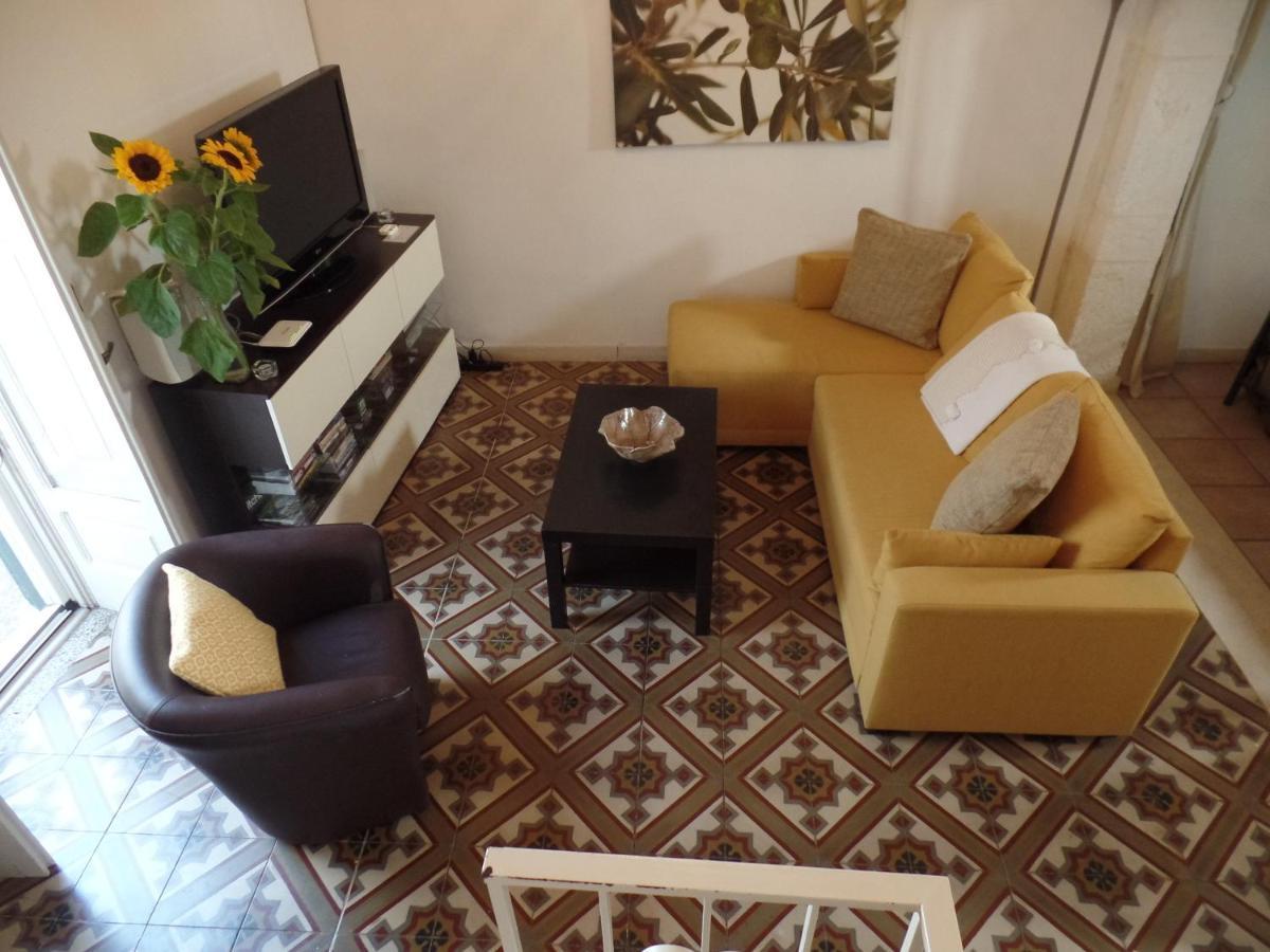 Casa Josephina - Three Level Stone With Balcony, 2 Roof Terraces & Sea Views Holiday home