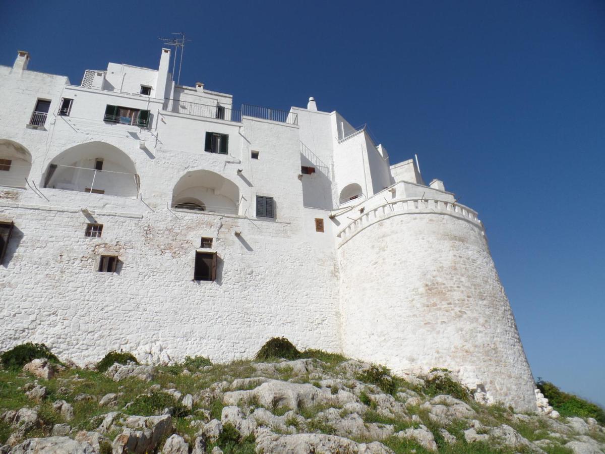 Holiday home Casa Josephina - Three Level Stone With Balcony, 2 Roof Terraces & Sea Views *