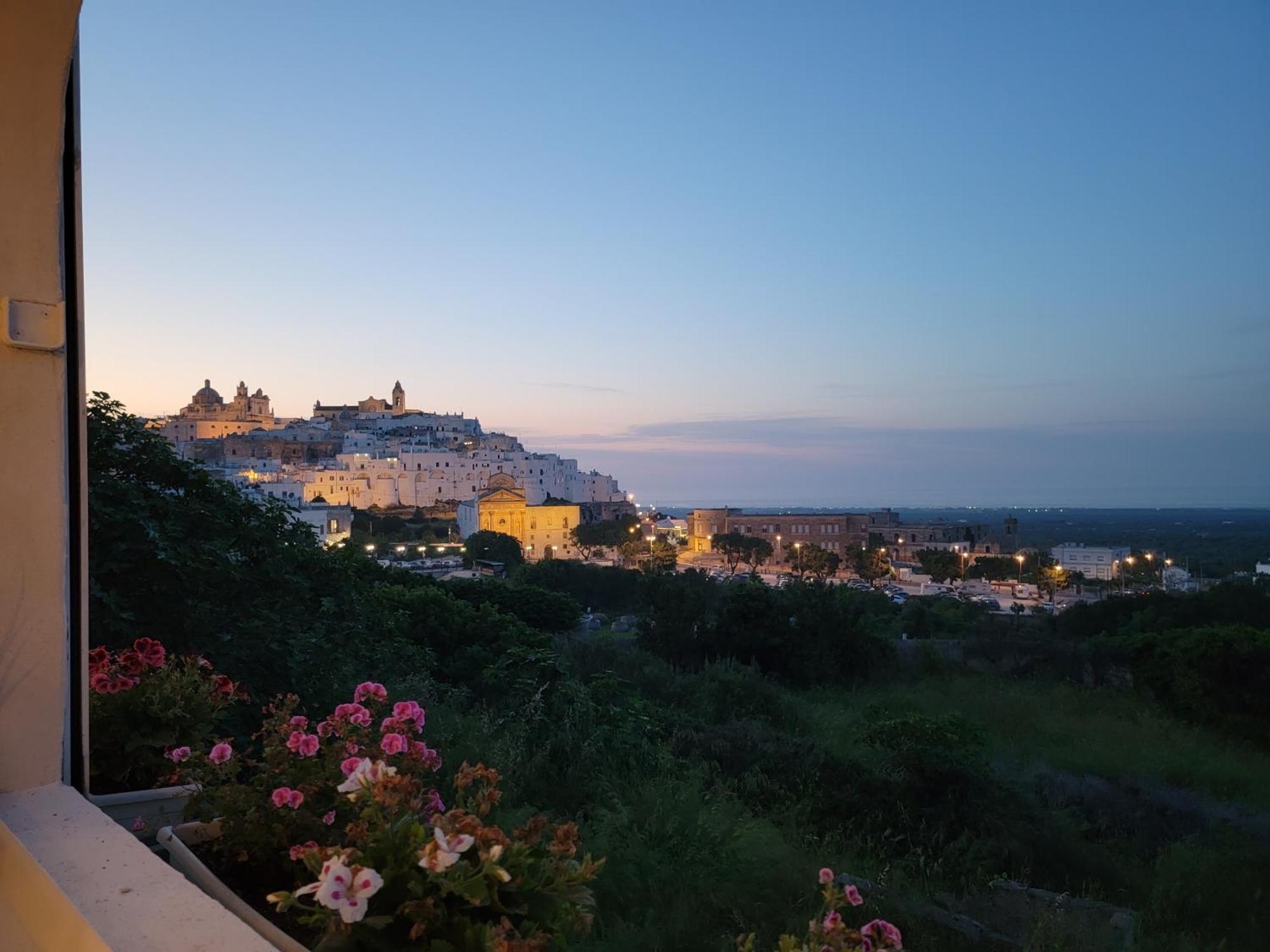Holiday home Casa Josephina - Three Level Stone With Balcony, 2 Roof Terraces & Sea Views *
