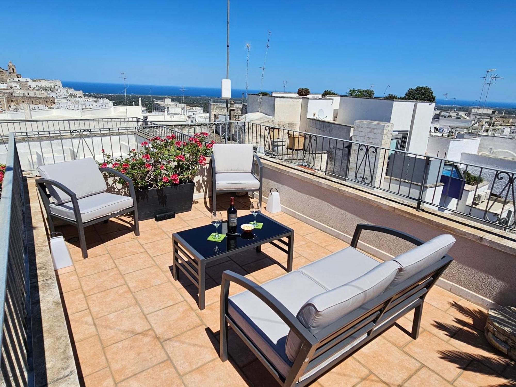 Casa Josephina - Three Level Stone With Balcony, 2 Roof Terraces & Sea Views Holiday home Ostuni